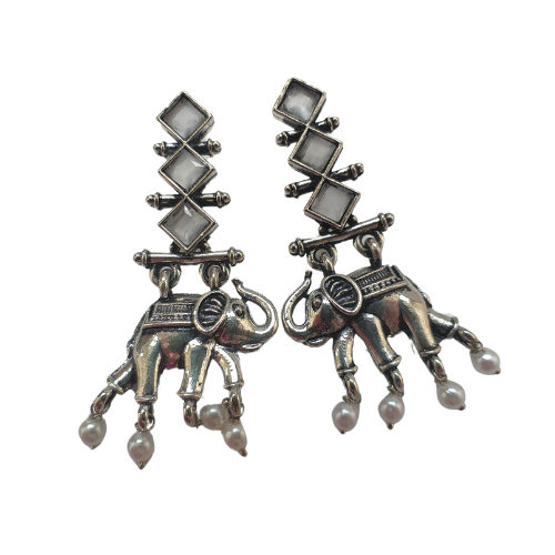 Elephants and diamonds (artificial)